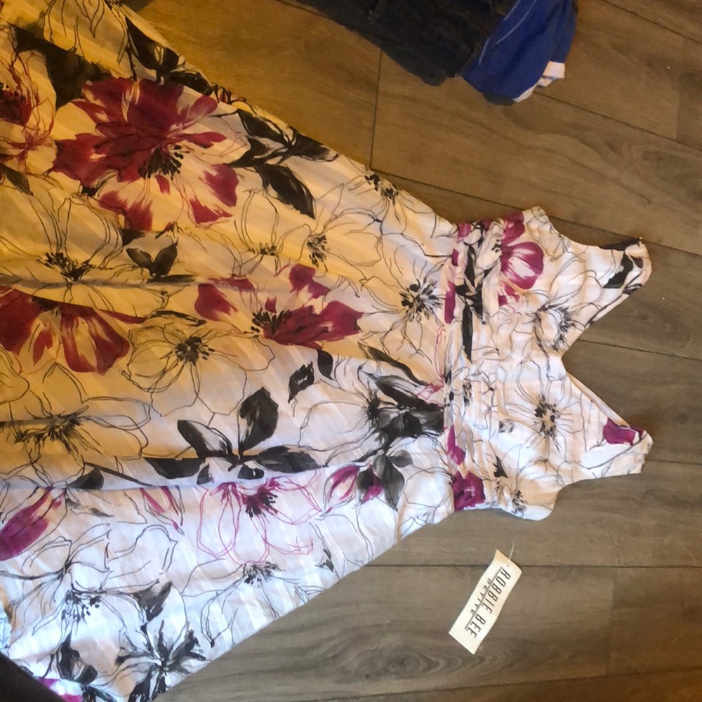Floral petite dress